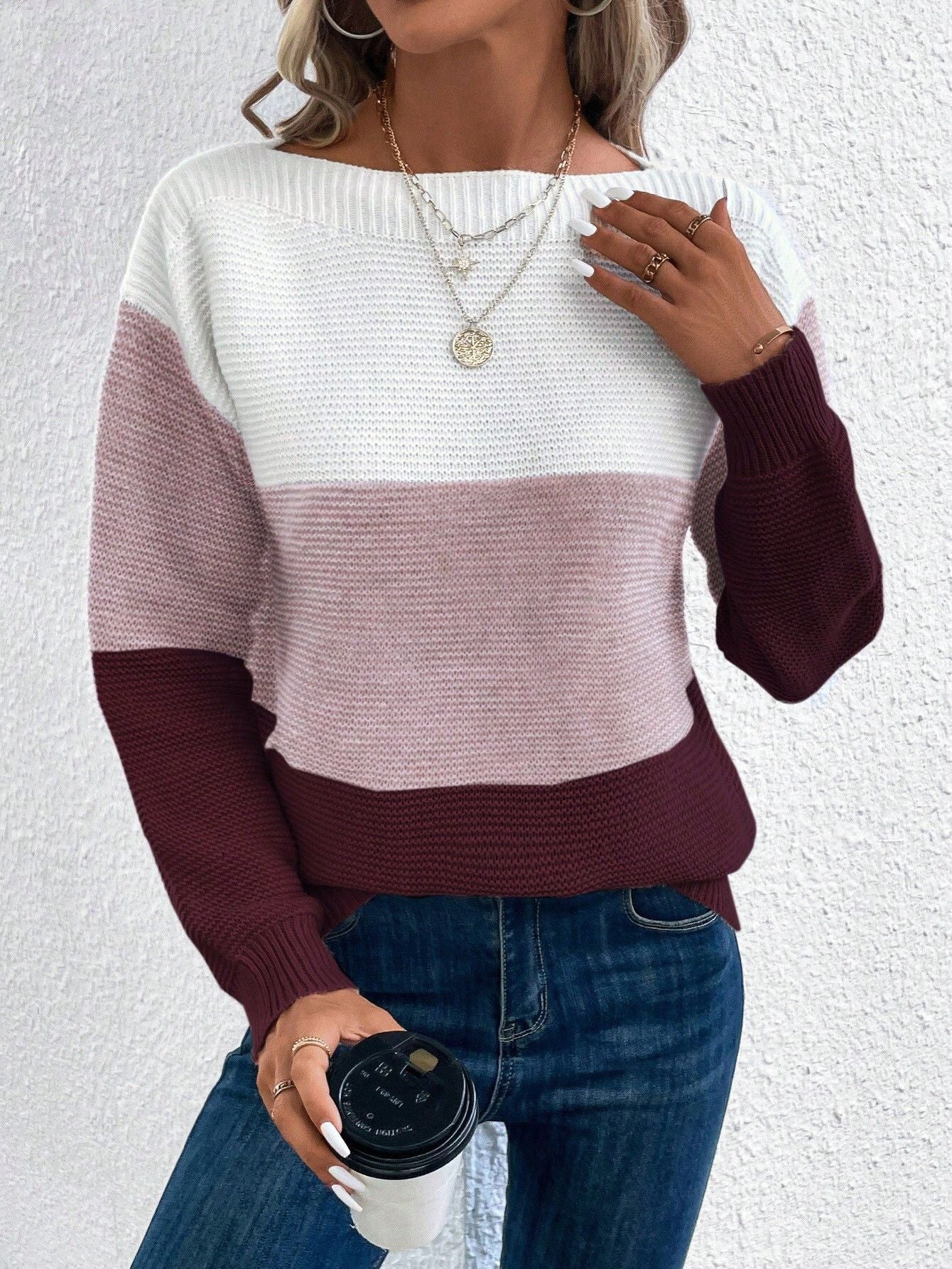 Amelia - Versatile sweater for women